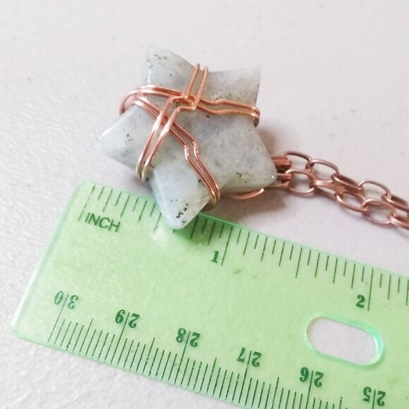 Chunky Green Labradorite Star! Unique Statement Necklace - Reiki + Meditations - Picture 8 of 15